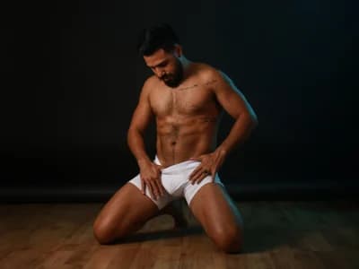 Ryan_Black3